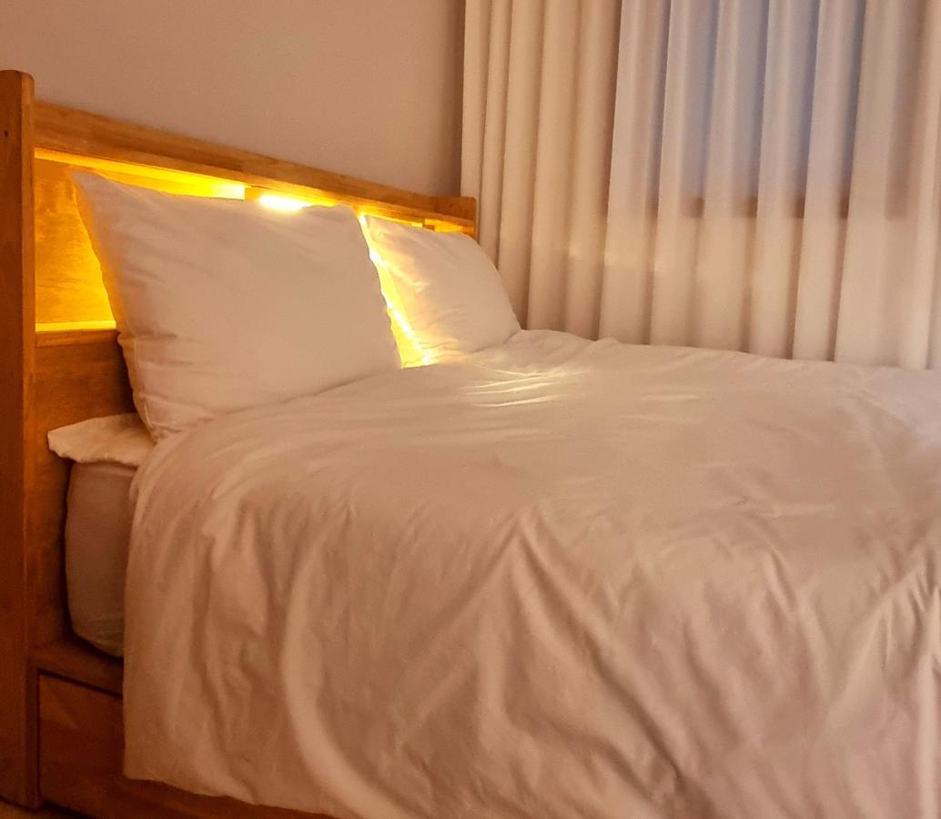 Hongik Hongdae Yeonnam Hoi-House Appartamento Seul Esterno foto