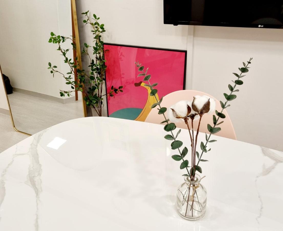 Hongik Hongdae Yeonnam Hoi-House Appartamento Seul Esterno foto